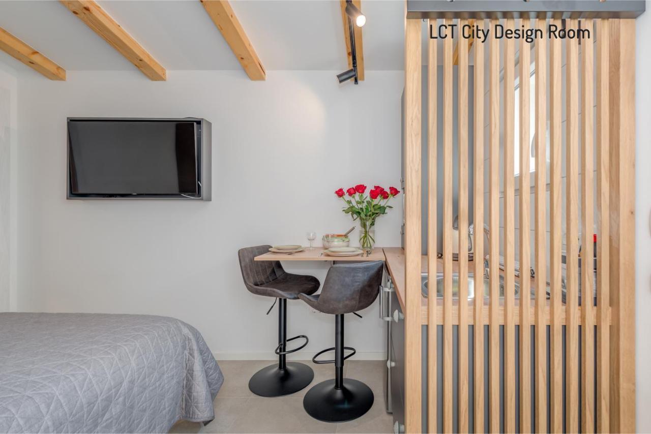 Lct City Design Apartment Split Exterior photo