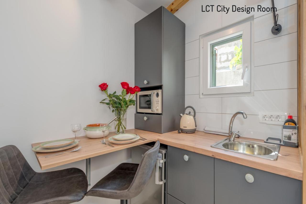 Lct City Design Apartment Split Exterior photo
